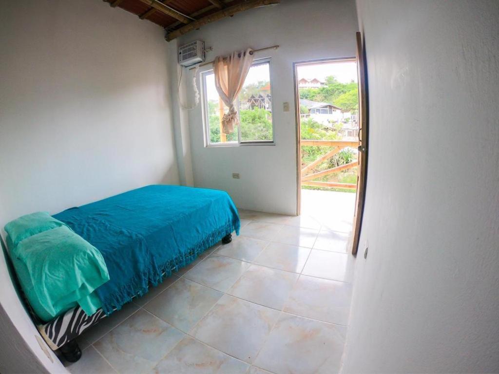 Hostel Iguana Beach House Montañita Exterior foto